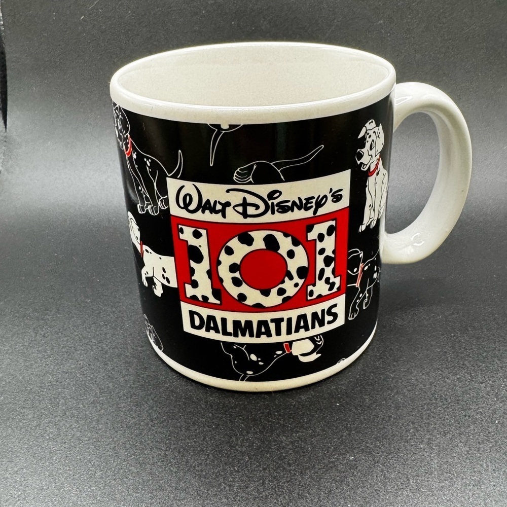 VTG Disney 101 Dalmatians Coffee Mug Black and White 10 Oz Applause 1990’s